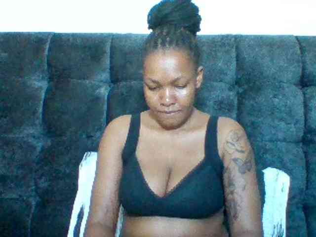 Sexyapple2002 webcam