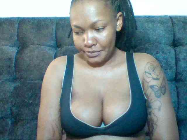 Sexyapple2002 webcam