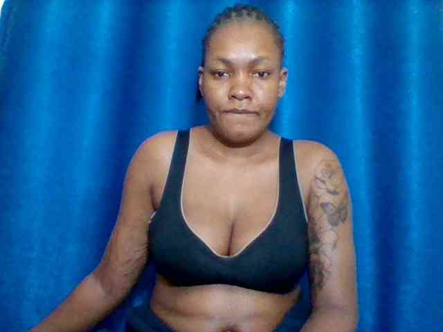 Sexyapple2002 webcam