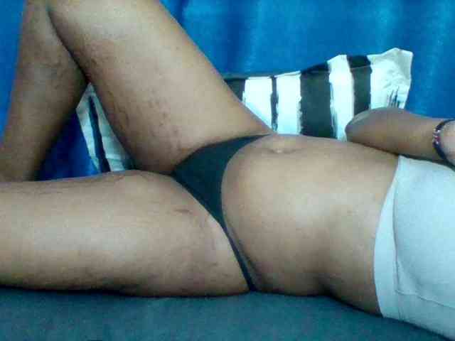 Sexyapple2002 webcam