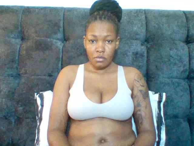 Sexyapple2002 webcam