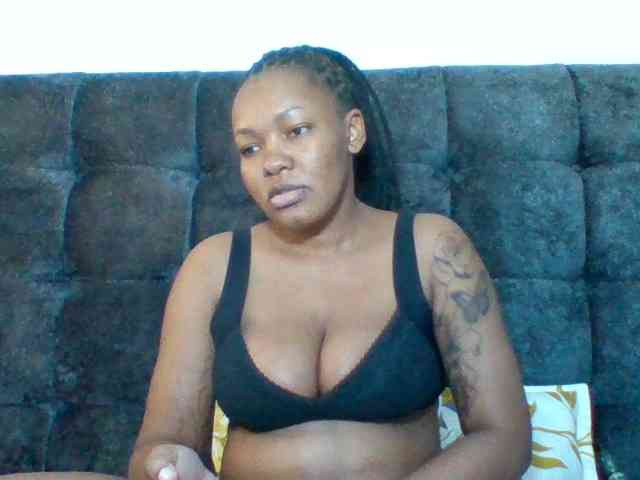 Sexyapple2002 webcam