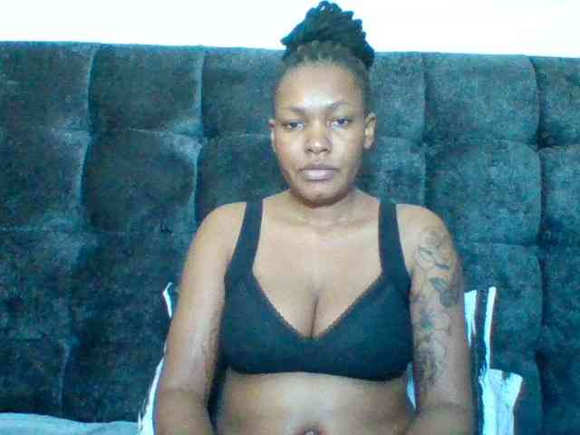 Sexyapple2002 webcam