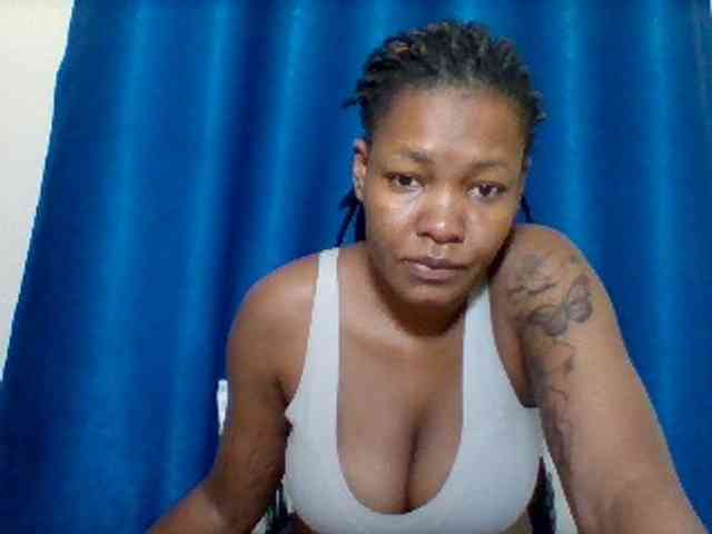 Sexyapple2002 webcam