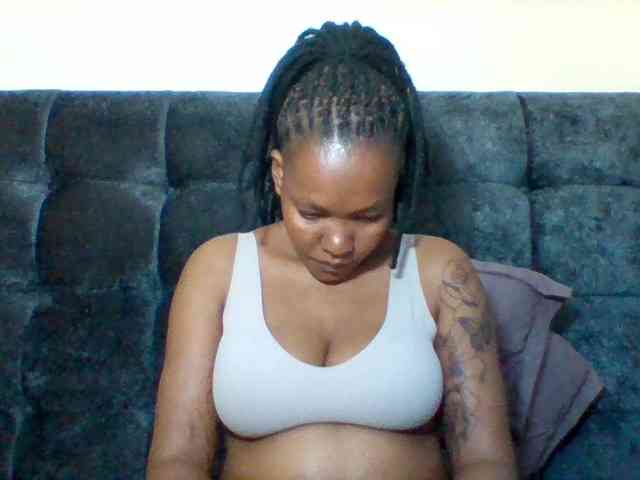 Sexyapple2002 webcam
