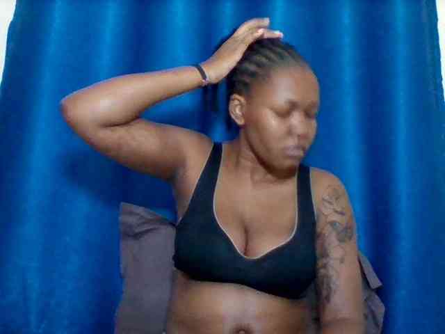 Sexyapple2002 webcam