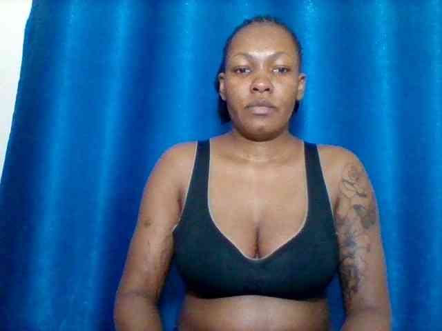 Sexyapple2002 webcam
