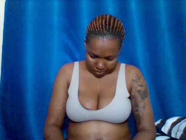 Sexyapple2002 webcam