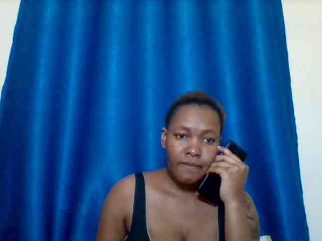 Sexyapple2002 webcam
