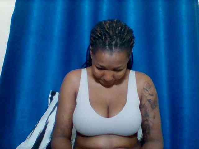 Sexyapple2002 webcam