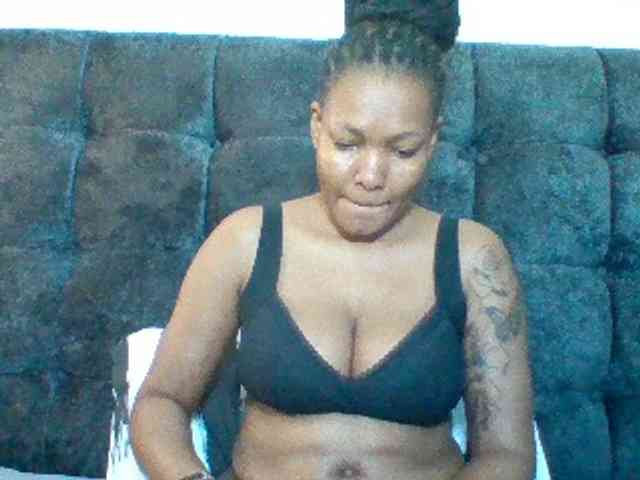 Sexyapple2002 webcam