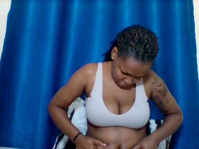 Sexyapple2002 webcam
