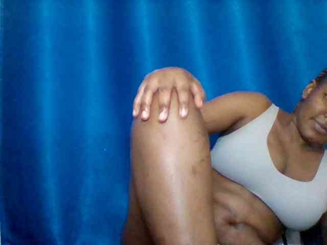 Sexyapple2002 webcam
