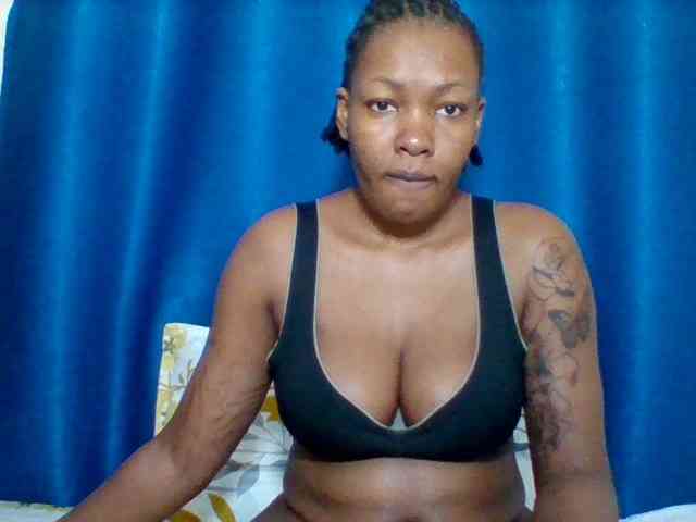 Sexyapple2002 webcam