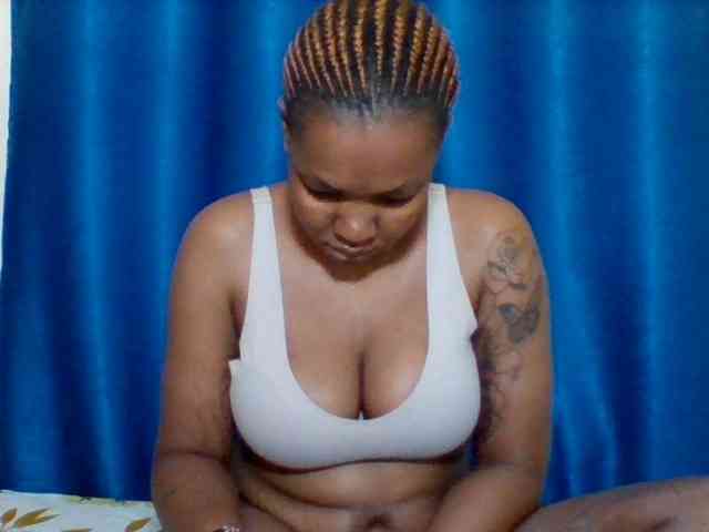 Sexyapple2002 webcam
