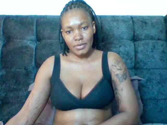 Sexyapple2002 webcam