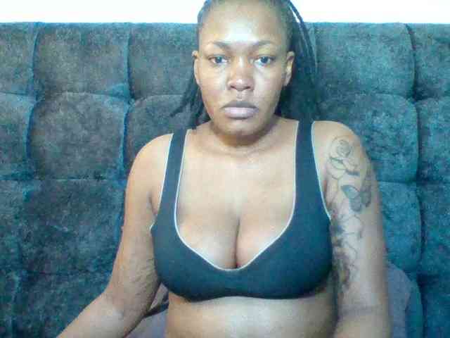Sexyapple2002 webcam