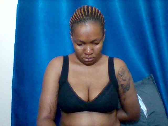 Sexyapple2002 webcam
