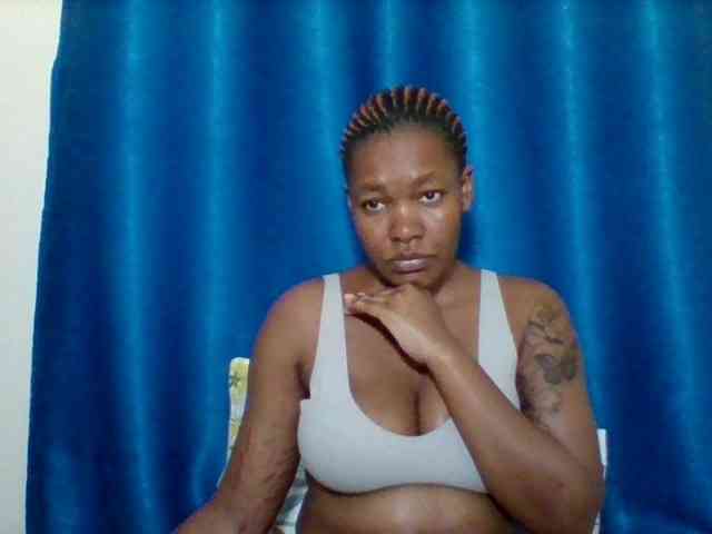 Sexyapple2002 webcam