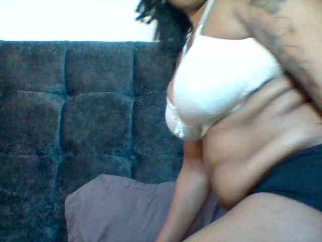 Sexyapple2002 webcam