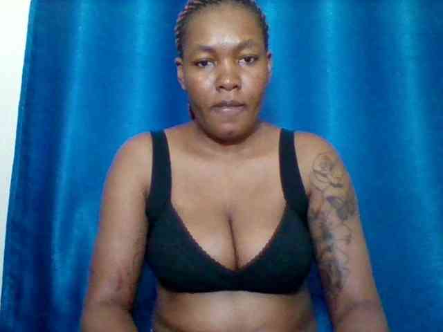 Sexyapple2002 webcam