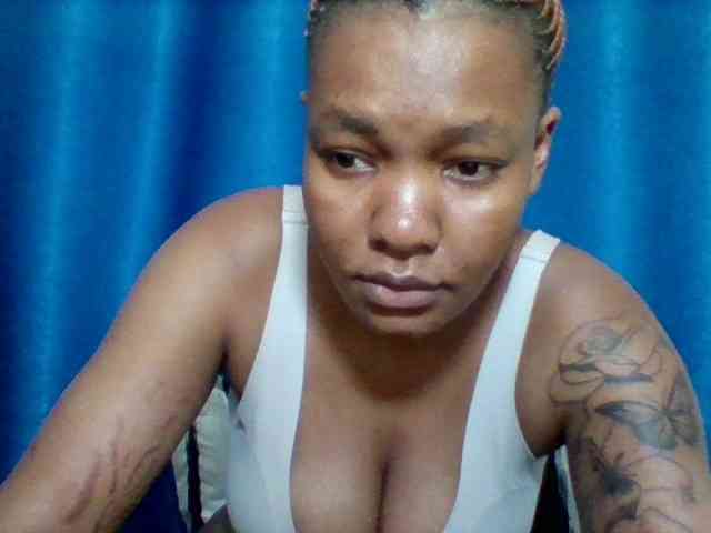 Sexyapple2002 webcam