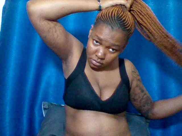 Sexyapple2002 webcam