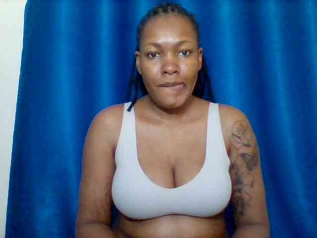 Sexyapple2002 webcam