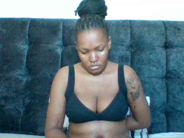 Sexyapple2002 webcam