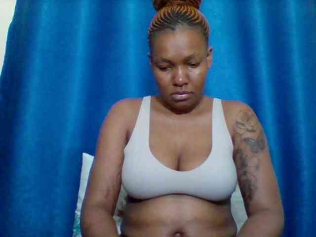 Sexyapple2002 webcam