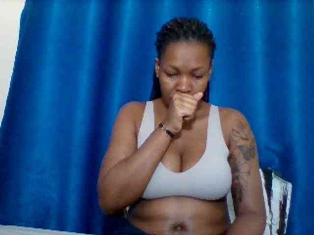 Sexyapple2002 webcam