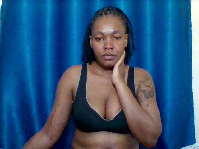 Sexyapple2002 webcam
