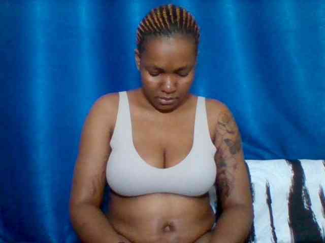 Sexyapple2002 webcam