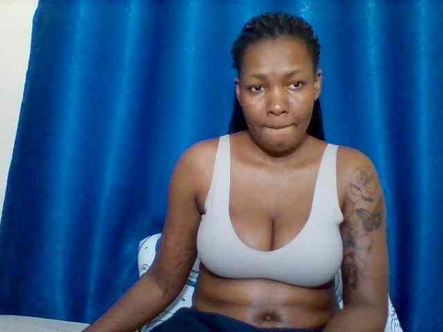 Sexyapple2002 webcam