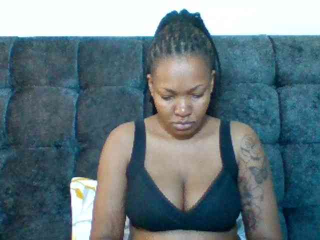 Sexyapple2002 webcam