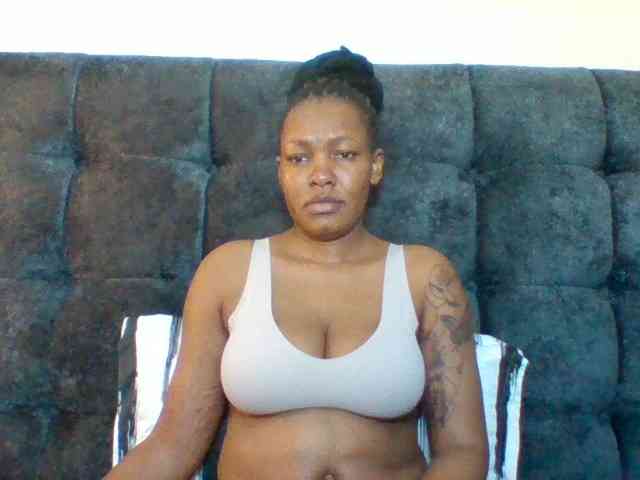 Sexyapple2002 webcam