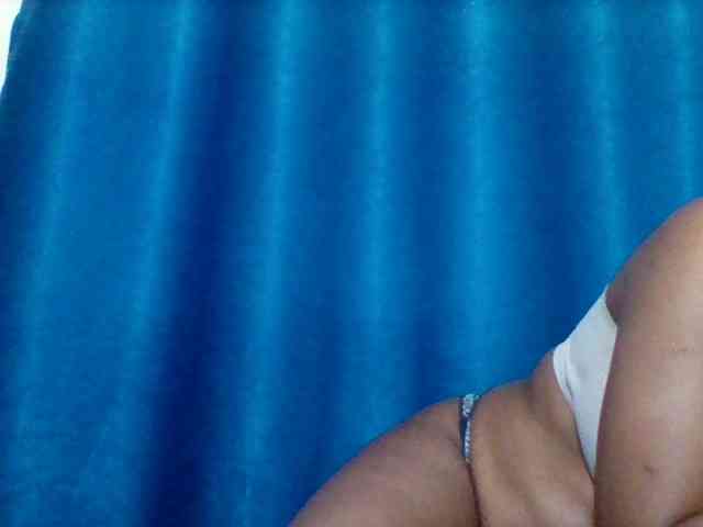 Sexyapple2002 webcam