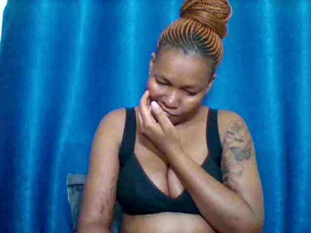 Sexyapple2002 webcam