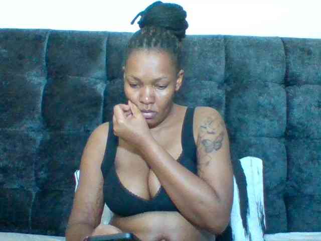 Sexyapple2002 webcam