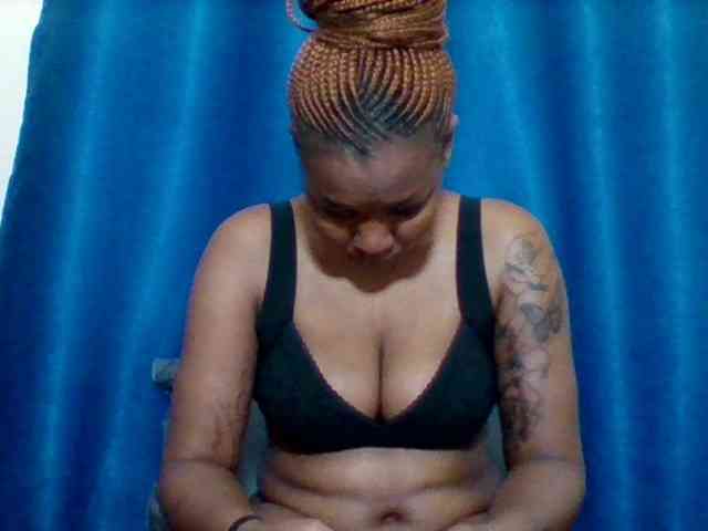 Sexyapple2002 webcam