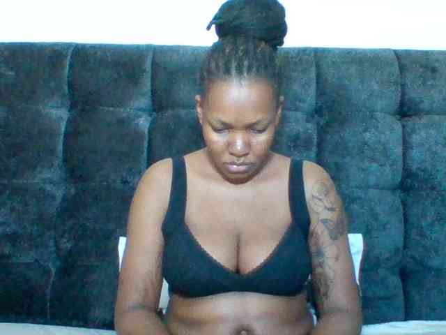 Sexyapple2002 webcam