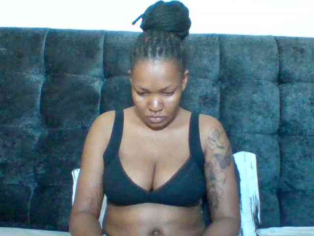 Sexyapple2002 webcam