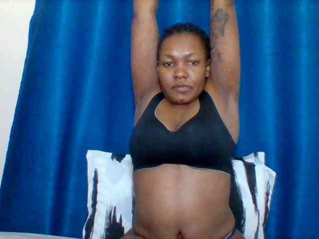 Sexyapple2002 webcam