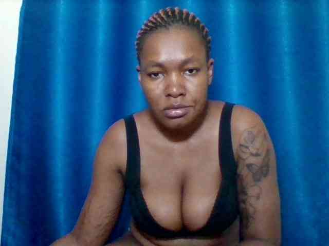 Sexyapple2002 webcam