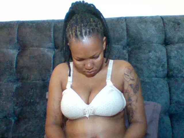 Sexyapple2002 webcam