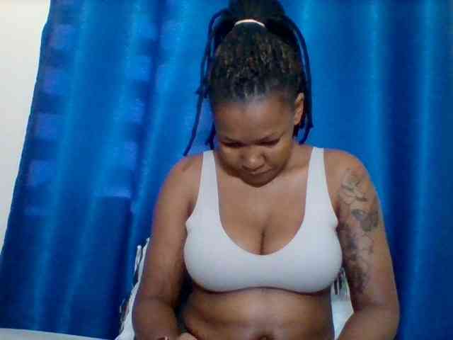 Sexyapple2002 webcam