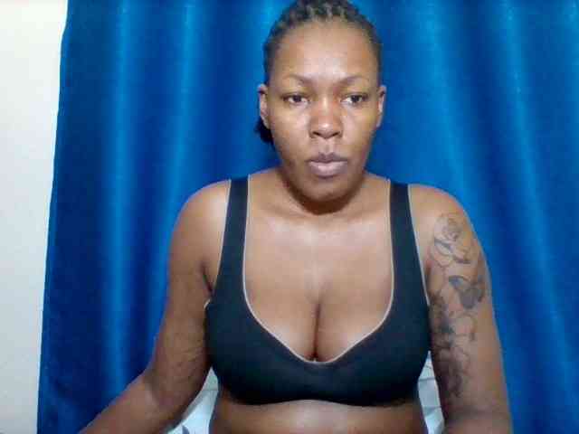 Sexyapple2002 webcam