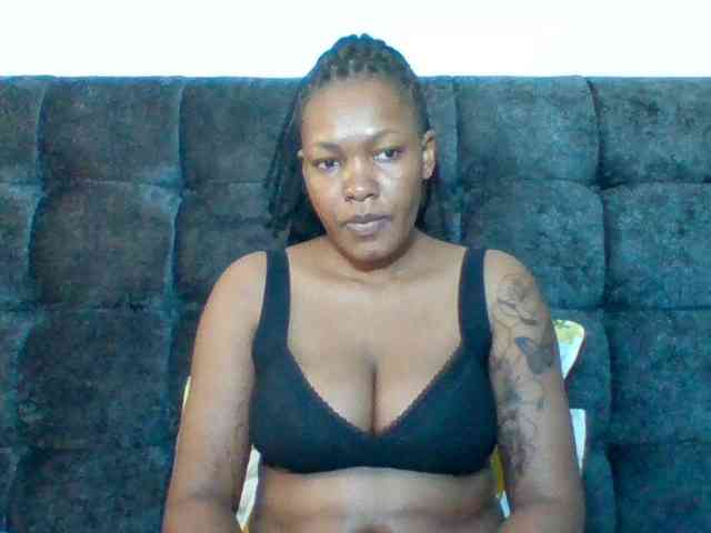 Sexyapple2002 webcam