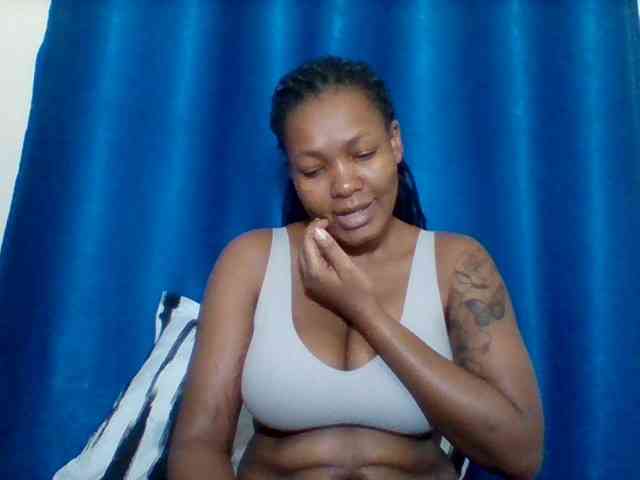 Sexyapple2002 webcam