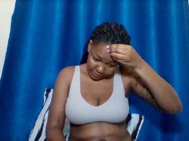 Sexyapple2002 webcam